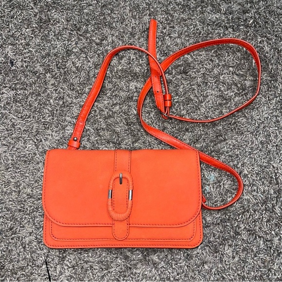 Lucky Brand ASON Leather 2-in-1 Crossbody Bag - Picture 1 of 12